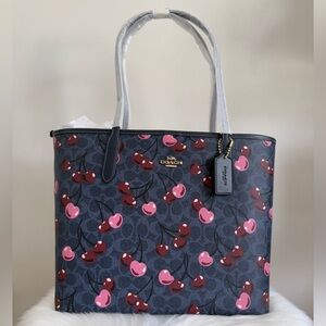 NWT COACH City tote with 🍒 print